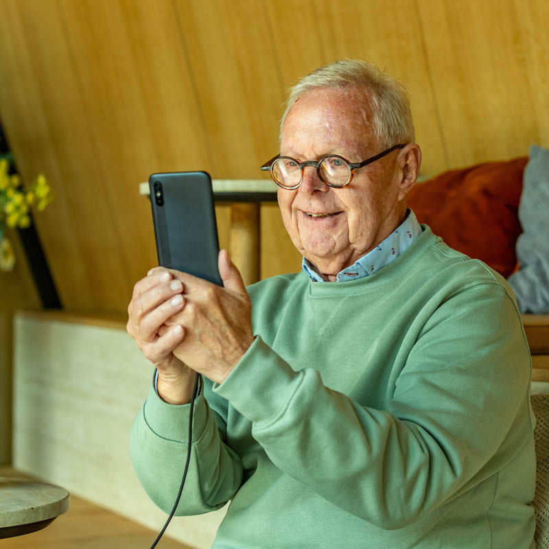 A man using his Senifone S1
